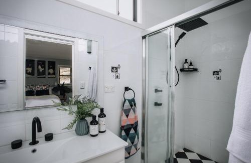 Terrigal Apartment | Palm House by Coast Hosting