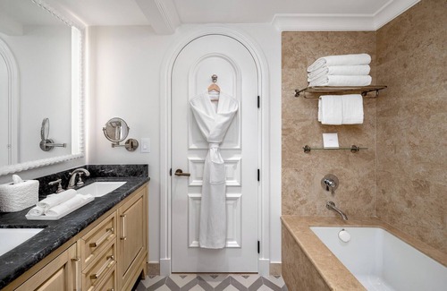 Palm Beach Hotel | Palm House Hotel Palm Beach