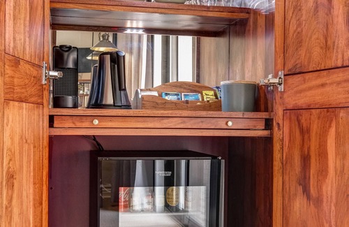 Victoria Falls Hotel | Palm River Hotel