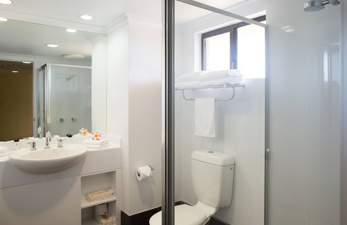 Manunda Hotel | Palm Royale Cairns