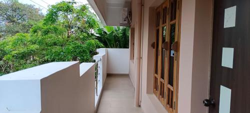 Bhubaneshwar Bed & Breakfast | Palm Tree Haven