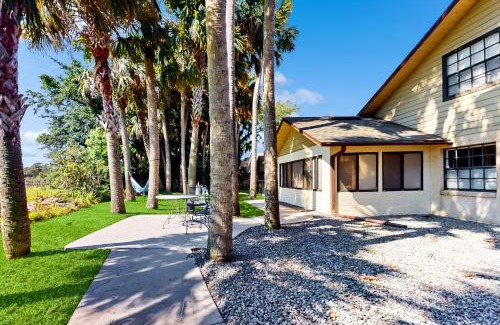 Port Orange House | Palm Tree Reverie