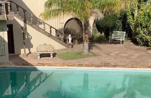 Nelson Mandela Bay House | Palm Villa