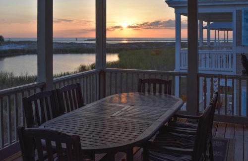 Holiday Isle House | Palmetto Cottage At Destin Pointe Resort