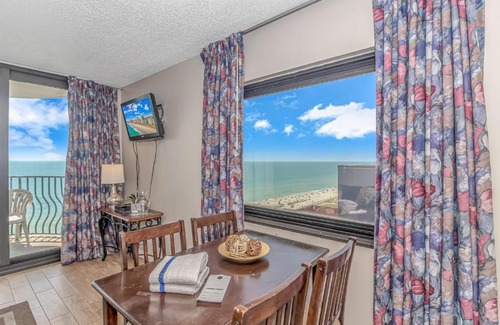 Myrtle Beach House | Palms 1006