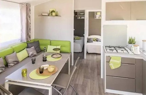 Seillac Ski Chalet | Panama - 2 bedrooms - sleeps 5 - Enjoy its covered terrace for 5 all year round