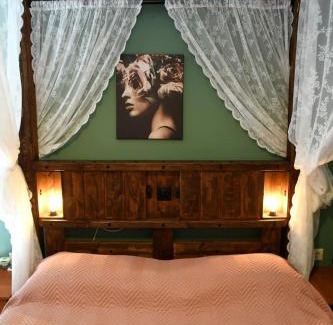 Merichas Apartment | Panana Irida