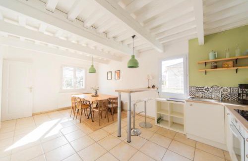 Quincie-en-Beaujolais House | Panda Home