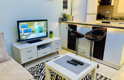 Sakkala Apartment | Panda House. Sheraton Road. 5 min from the beach