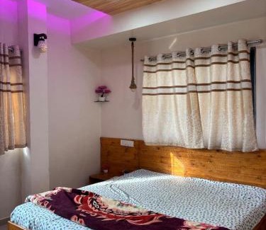 Nashik Apartment | Pandavleni Service Apartment