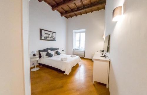 Rione II Trevi Apartment | Pandy Suite