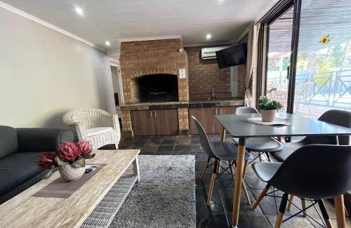 Panorama House | Panorama Self Catering