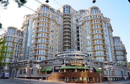 Odessa City Center Apartment | Panoramic 1-BR apartment in the heart of Odessa