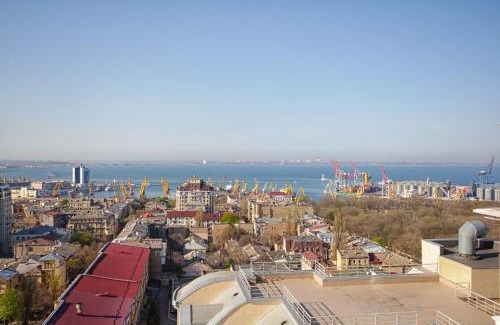 Odessa City Center Apartment | Panoramic 1-BR apartment in the heart of Odessa