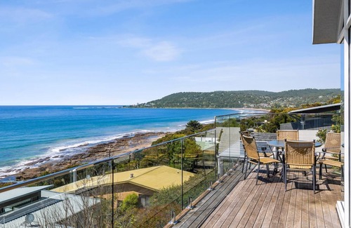 Lorne House | Panoramic Dream - Beach Waves and Stunning Views