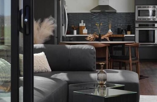 Panorama Heights House | Panoramic Heaven - Luxury Property Pool & Spa