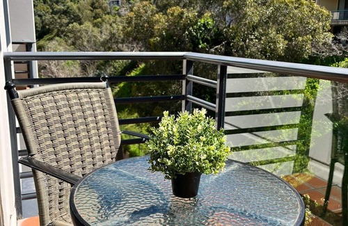 Perth Central Business District Apartment | Panoramic Perth Views: 1BR on Mounts Bay Road