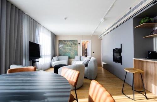 Netanya Apartment | Panoramic Sea View Luxury Suite