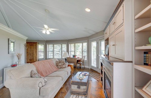 Millersburg Apartment | Panoramic Views: Hillside Millersburg Studio