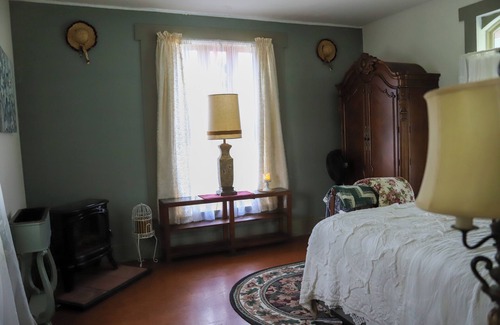 Patricksburg Other | Pap's Dusty Meadow Retreat