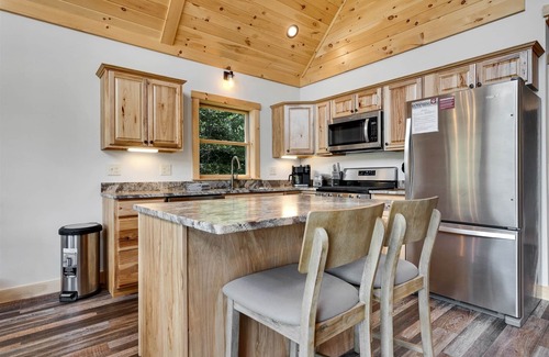 Bethel House | Papa Moose Lodge | 4 Bed, 3 Bath