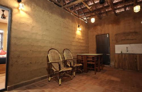 Perintalmanna Apartment | Papilio Mudhouse Stay