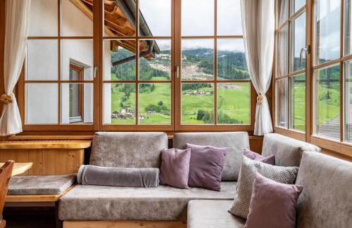 Pedraces Apartment | Paracia App Pec