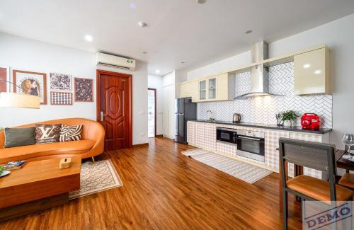 Nhat Tan Hotel | Paradise Apartment Âu Cơ - Tay Ho Lake