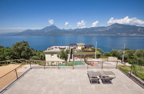 Torri del Benaco Apartment | Paradise Apartment With Pool