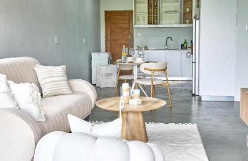 La Mercy Apartment | Paradise Bay- Luxury Apartment