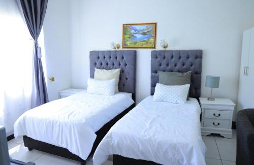 Eikenbosch House | paradise guest house