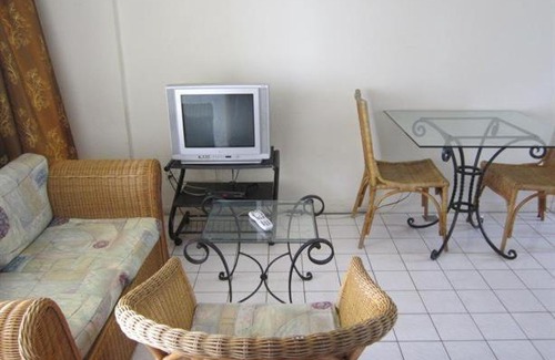 Taman Haji Zainal Apartment | paradise lagoon apartment