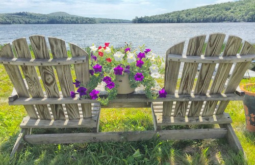 Hope Cottage | Paradise On Hobbs Pond ! Cottage on lake front! Only 8 minutes to Camden !