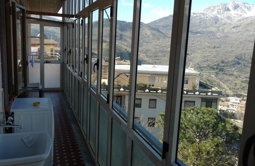 Raffo House | Paradise on the mountain