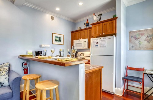 The Meadows House | Paradise Place (Condo)