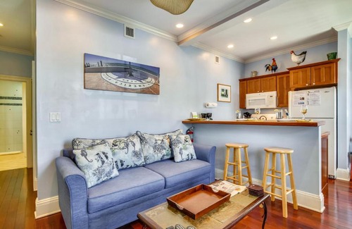 The Meadows House | Paradise Place (Condo)
