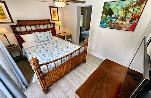 Palm Beach Gardens House | Paradise Private Suite Heated Pool Kayak 5min2 Juno Beach & Baseball Stadiums