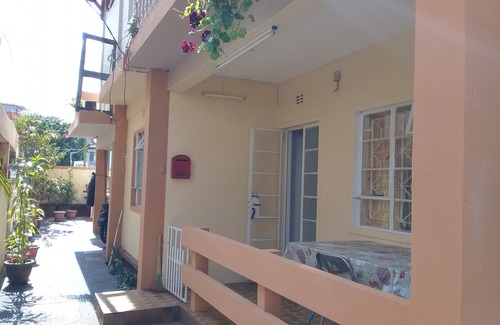 Vacoas-Phoenix Hotel | Paradise Resting Home