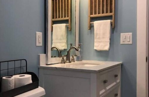 Lancaster House | Paradise Retreat