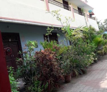 Kalapettai House | Paradise RK Inn Residency