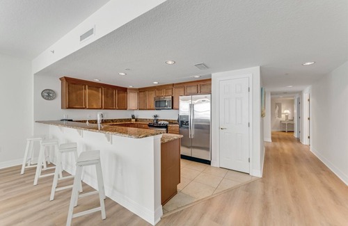 Daytona Beach House | Paradise Point at the Opus - Pool open!