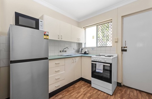 Kangaroo Point Hotel | Paramount Motel