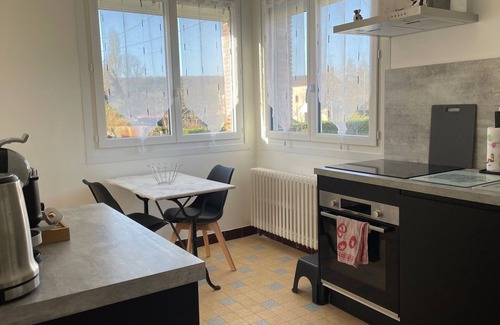 Conde-sur-Huisne House | Parc du PERCHE Orne -maison indépendante 4 personnes au cœur d'un village vivant