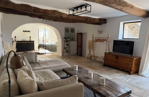 Viens Other | PARC NATIONAL LUBERON Bergerie 18th View 360° lavender heated pool overflow