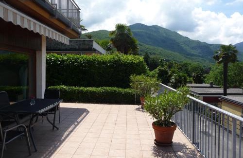 Brezzo di Bedero Apartment | Parco Belvedere