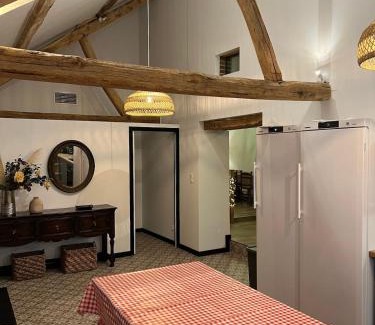 Conflans-sur-Loing House | PARENTHESE 30 COUCHAGES SUR 2 GITES PISCINE 1H30 Paris CAMPAGNE CHIC