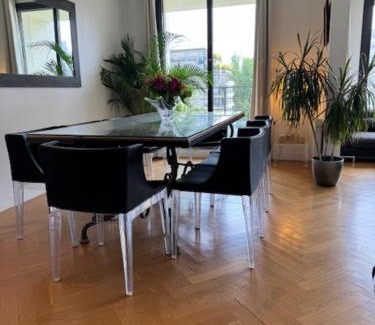 Passy Apartment | Paris Eiffel
