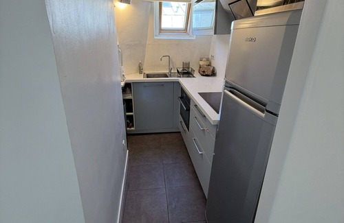 Quartier de la Goutte-d'Or Apartment | Paris in Montmartre