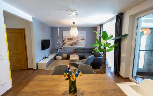 Sarrod Apartment | Park Apartman