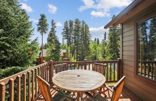 Park Forest Estates House | Park Forest 227 townhouse